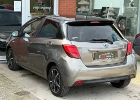 Toyota Yaris HYBRID TWO-TONE, снимка 7