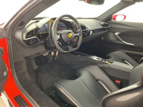Ferrari 296GTB / GTS/ CERAMIC/ CARBON/ LIFT/ JBL/ , снимка 8 - Автомобили и джипове - 45858259