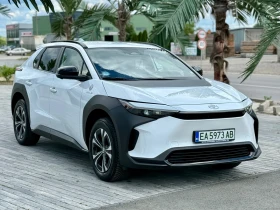  Toyota bZ4X 