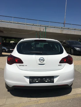 Обява за продажба на Opel Astra 1.7CDTI 125k.c. ~8 400 лв. - изображение 6