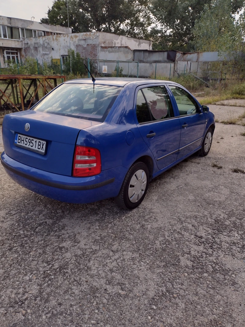 Skoda Fabia, снимка 5 - Автомобили и джипове - 42124194