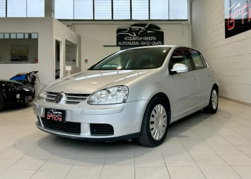 VW Golf 1.9 TDI, снимка 1 - Автомобили и джипове - 47620768