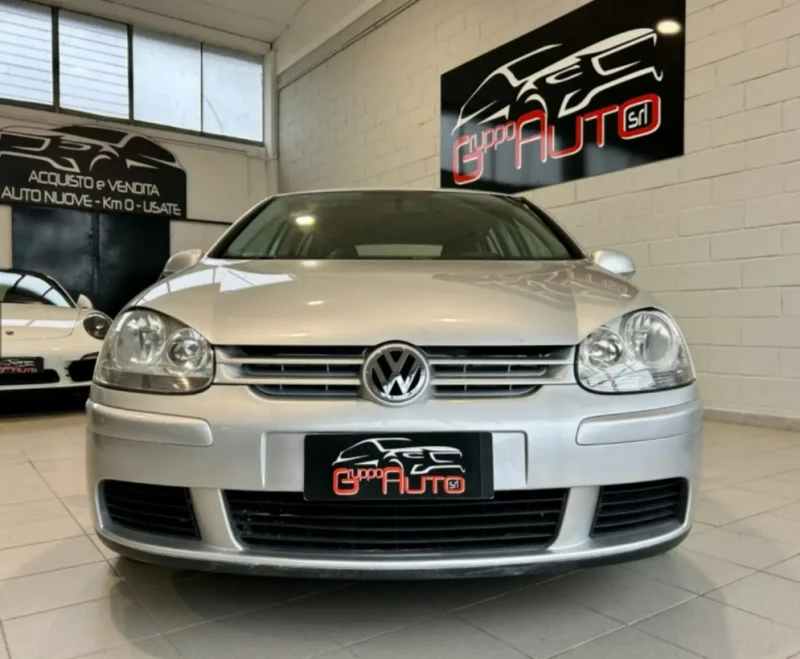 VW Golf 1.9 TDI, снимка 2 - Автомобили и джипове - 47620768