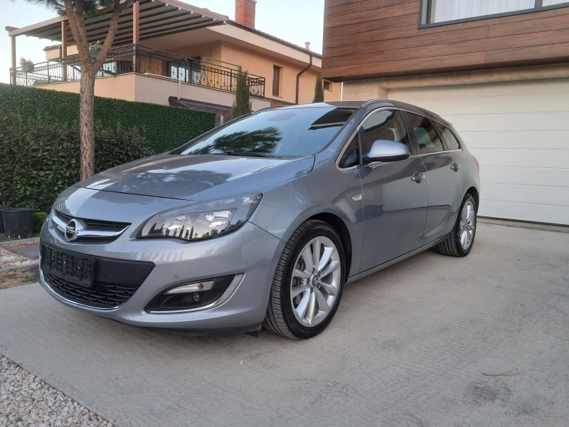 Opel Astra 1.7 CDTI--97000км.FACELIFT-КАТО НОВА, снимка 1 - Автомобили и джипове - 48034459