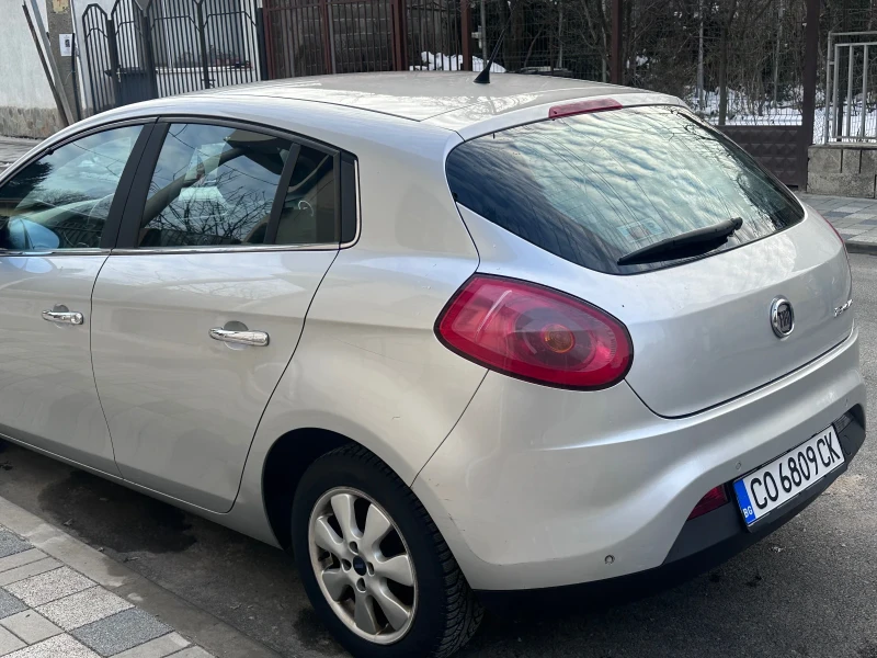 Fiat Bravo 1.9 multijet, снимка 10 - Автомобили и джипове - 49252319