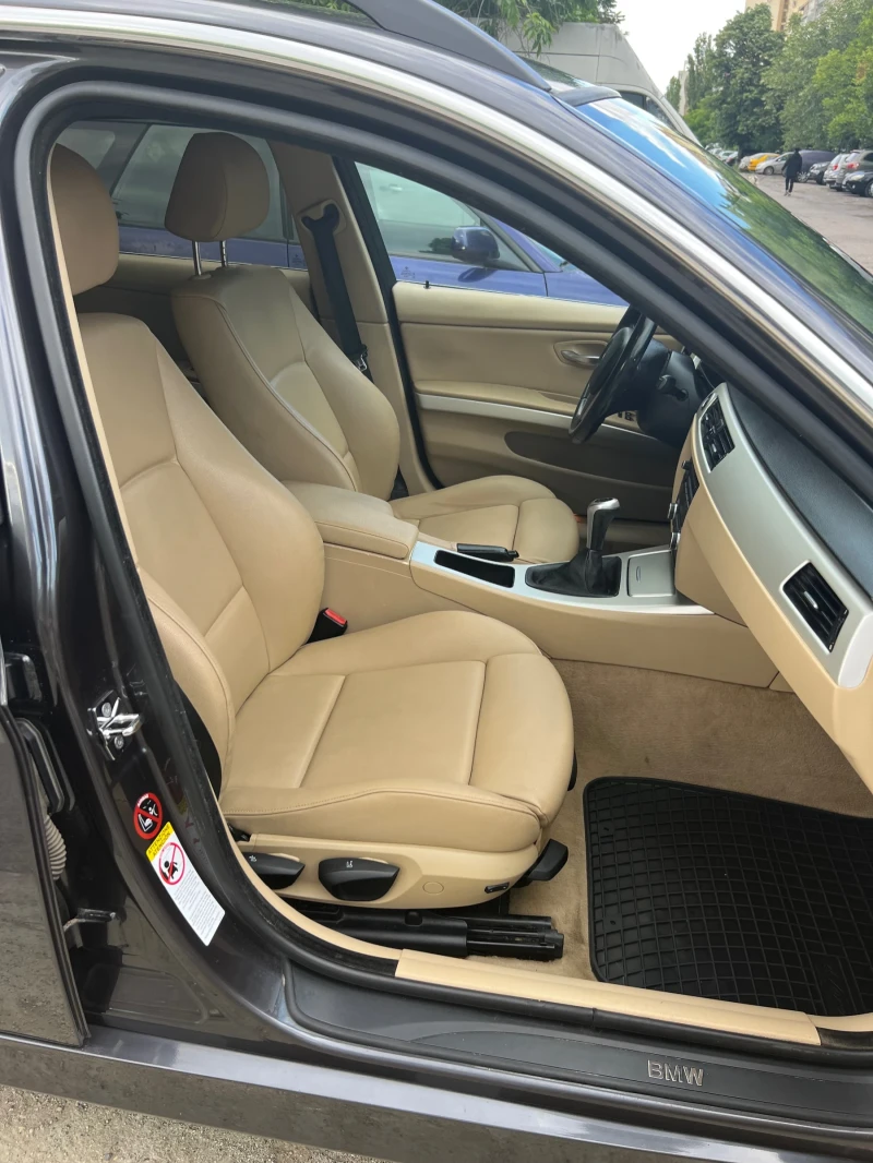 BMW 330 XDrive, снимка 12 - Автомобили и джипове - 53013511