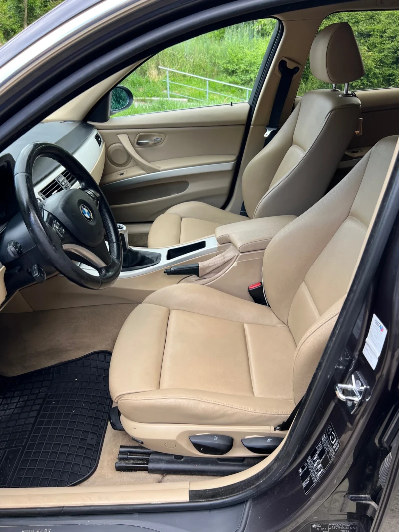 BMW 330 XDrive, снимка 10 - Автомобили и джипове - 53013511