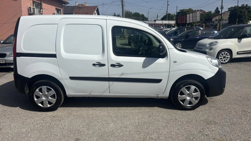 Renault Kangoo 1.5DCi-НАВИ.ЛИЗИНГ, снимка 4 - Автомобили и джипове - 51141887