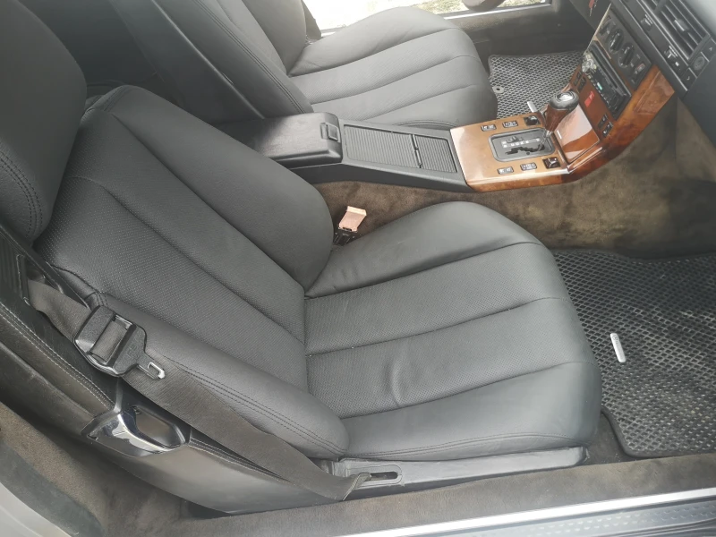 Mercedes-Benz SL 300, снимка 6 - Автомобили и джипове - 51363734