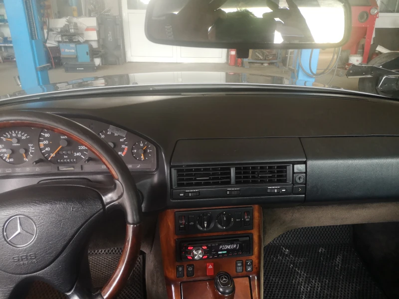 Mercedes-Benz SL 300, снимка 13 - Автомобили и джипове - 51363734