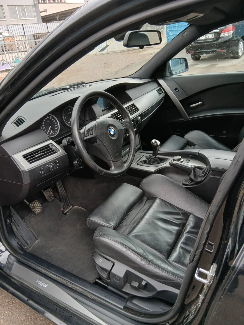 BMW 525, снимка 13 - Автомобили и джипове - 51541082