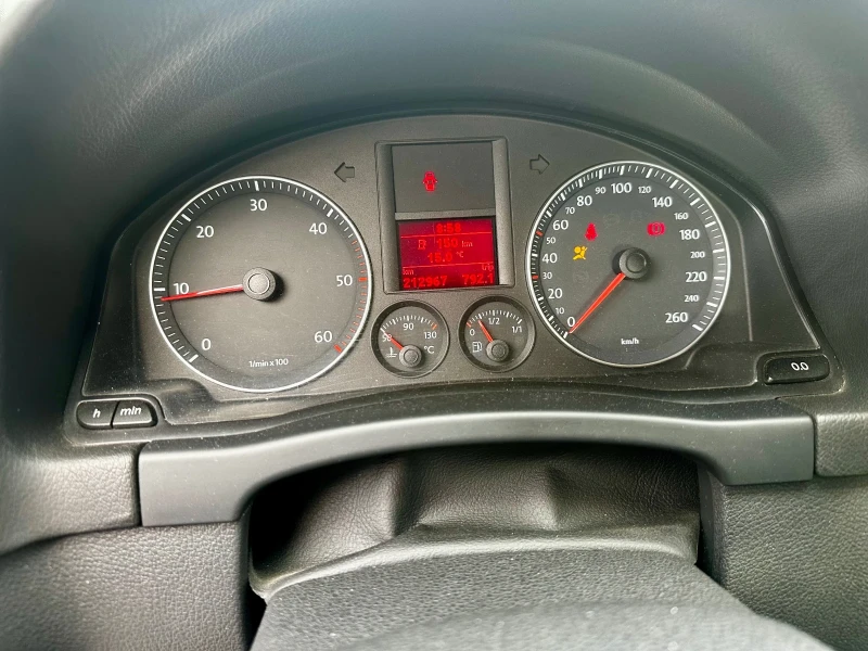 VW Golf Plus, снимка 12 - Автомобили и джипове - 51560302