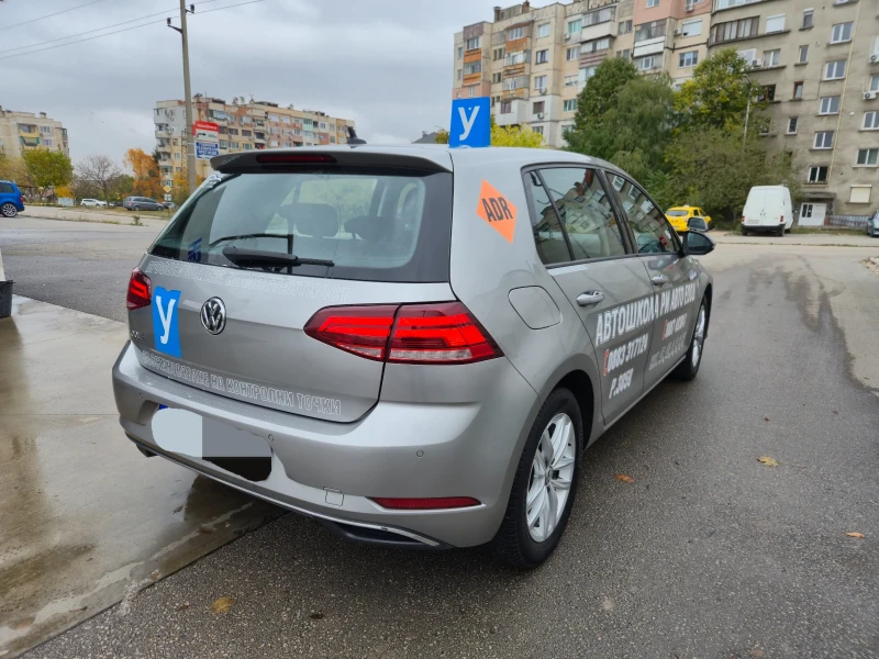 VW Golf, снимка 3 - Автомобили и джипове - 52113612