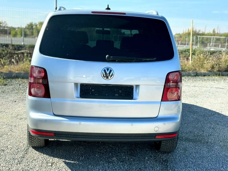 VW Touran 2.0TDI NAVI GERMANY , снимка 6 - Автомобили и джипове - 52315714