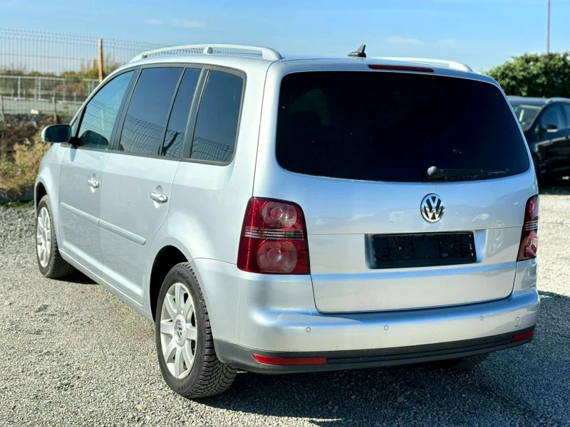 VW Touran 2.0TDI NAVI GERMANY , снимка 7 - Автомобили и джипове - 52315714