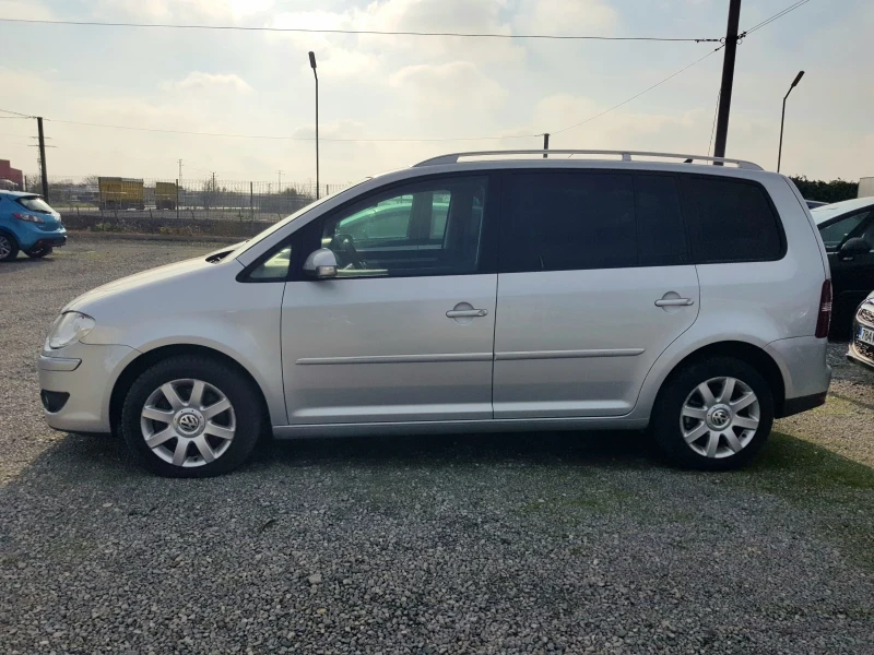 VW Touran 2.0TDI NAVI GERMANY , снимка 3 - Автомобили и джипове - 52315714