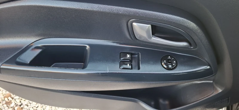 Kia Rio 1.3 ГАЗ/БЕНЗИН, снимка 10 - Автомобили и джипове - 52414592