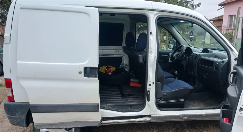 Peugeot Partner 1.9D, снимка 7 - Автомобили и джипове - 52684933