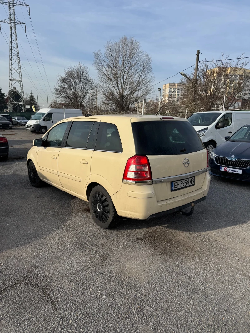 Opel Zafira 1.7 d, снимка 5 - Автомобили и джипове - 52811044