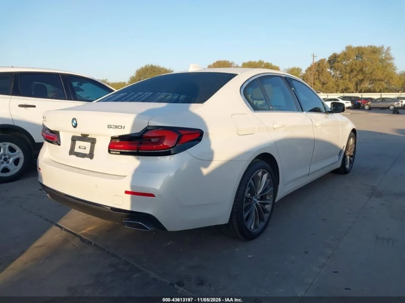 BMW 530 * I * CARFAX * БЕЗ ПЪРВОНАЧАЛНА ВНОСКА, снимка 4 - Автомобили и джипове - 52924447
