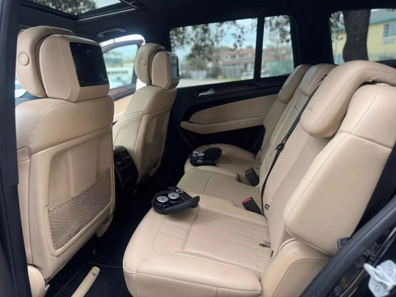 Mercedes-Benz GLS 450 * 4MATIC * Obsidian Black* Apple CarPlay * АВТО КР, снимка 15 - Автомобили и джипове - 49586746