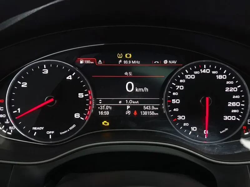 Audi A6 40 Tdi Quattro Premium, снимка 8 - Автомобили и джипове - 55883868
