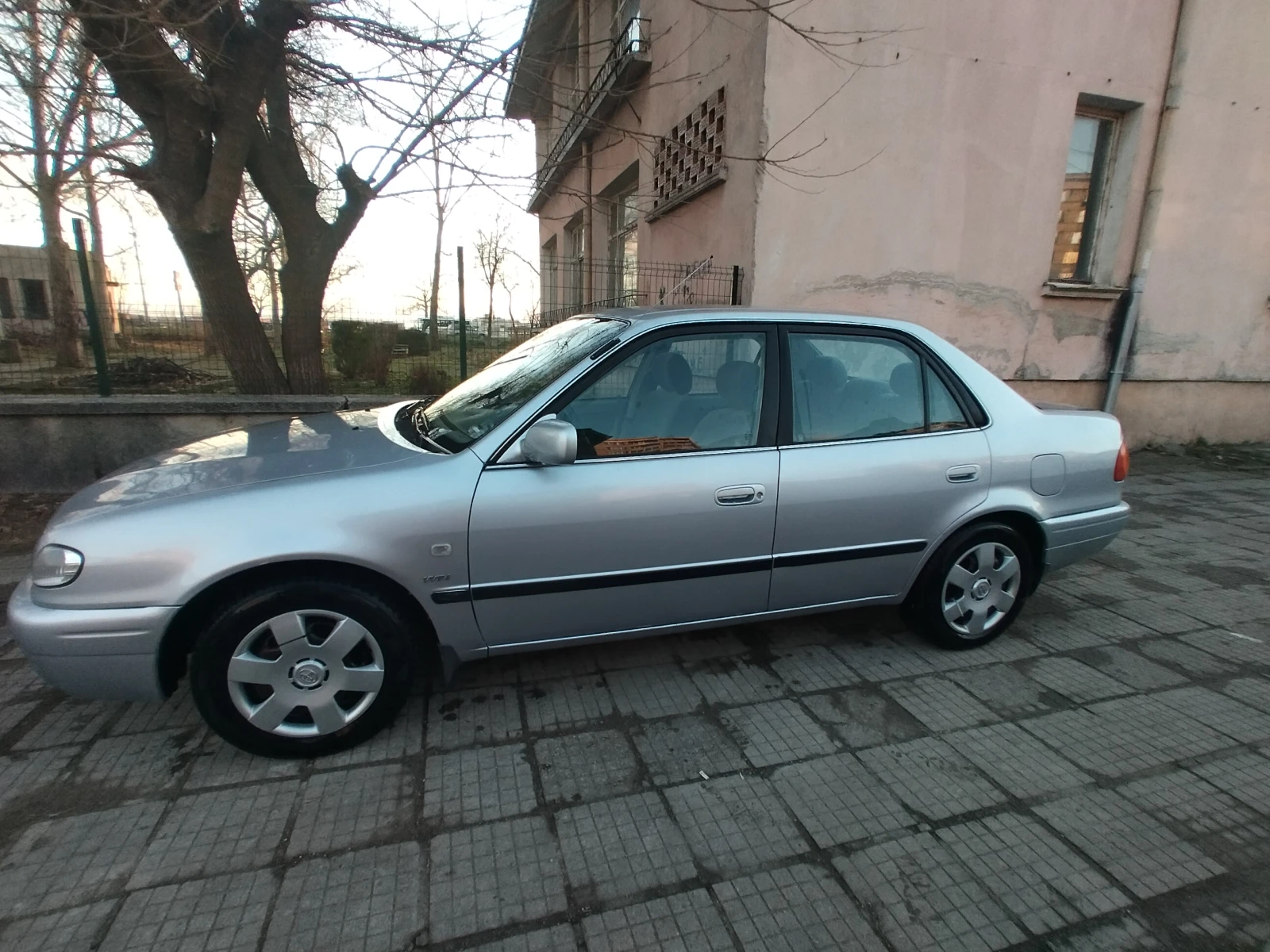 Toyota Corolla sol, снимка 1
