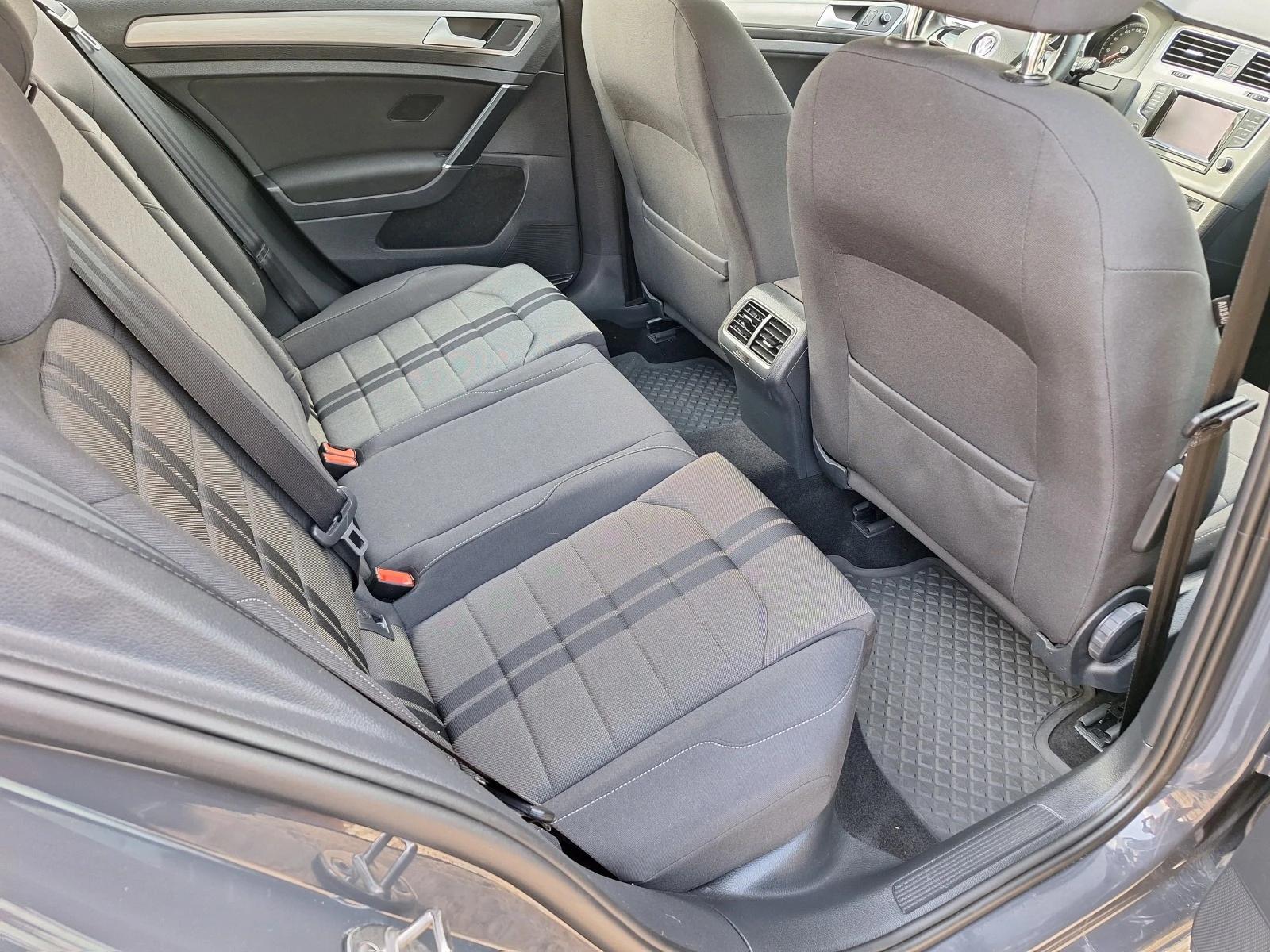 VW Golf 1, 600TDI facelift | Mobile.bg — изображение 14
