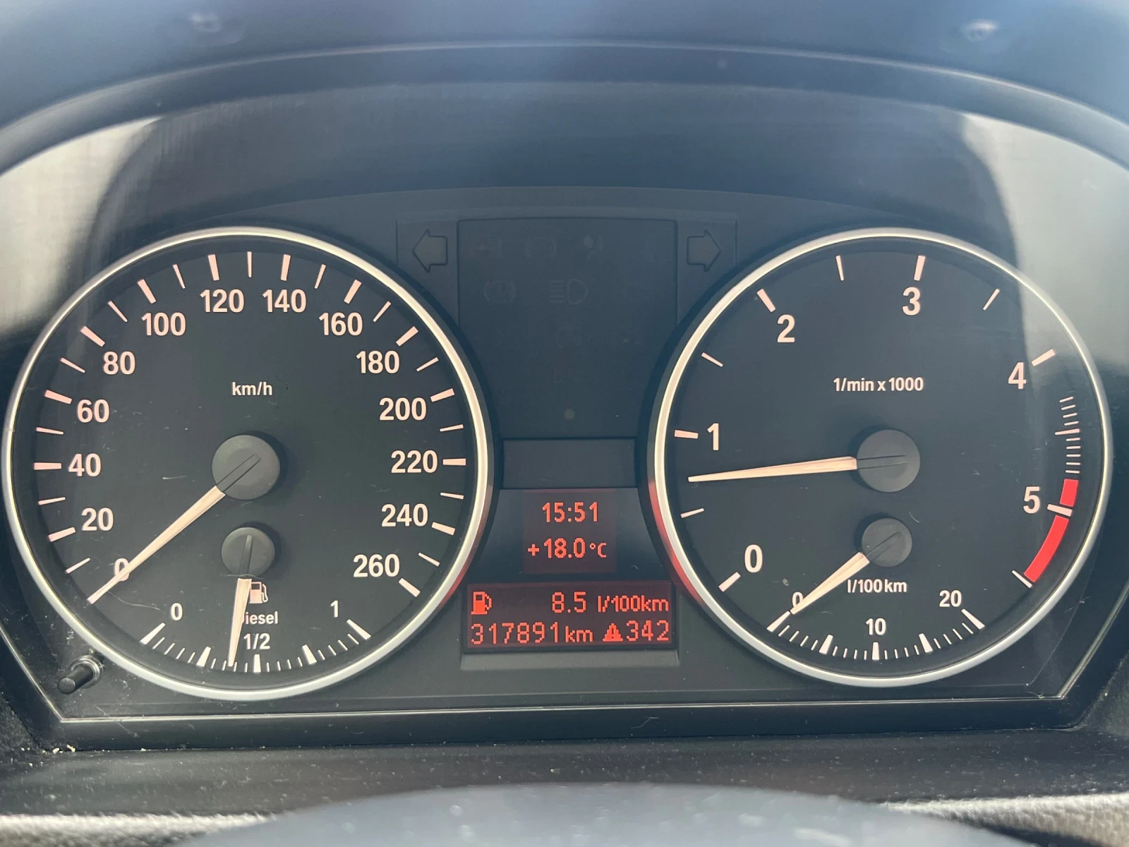 BMW 330 XDrive - изображение 5