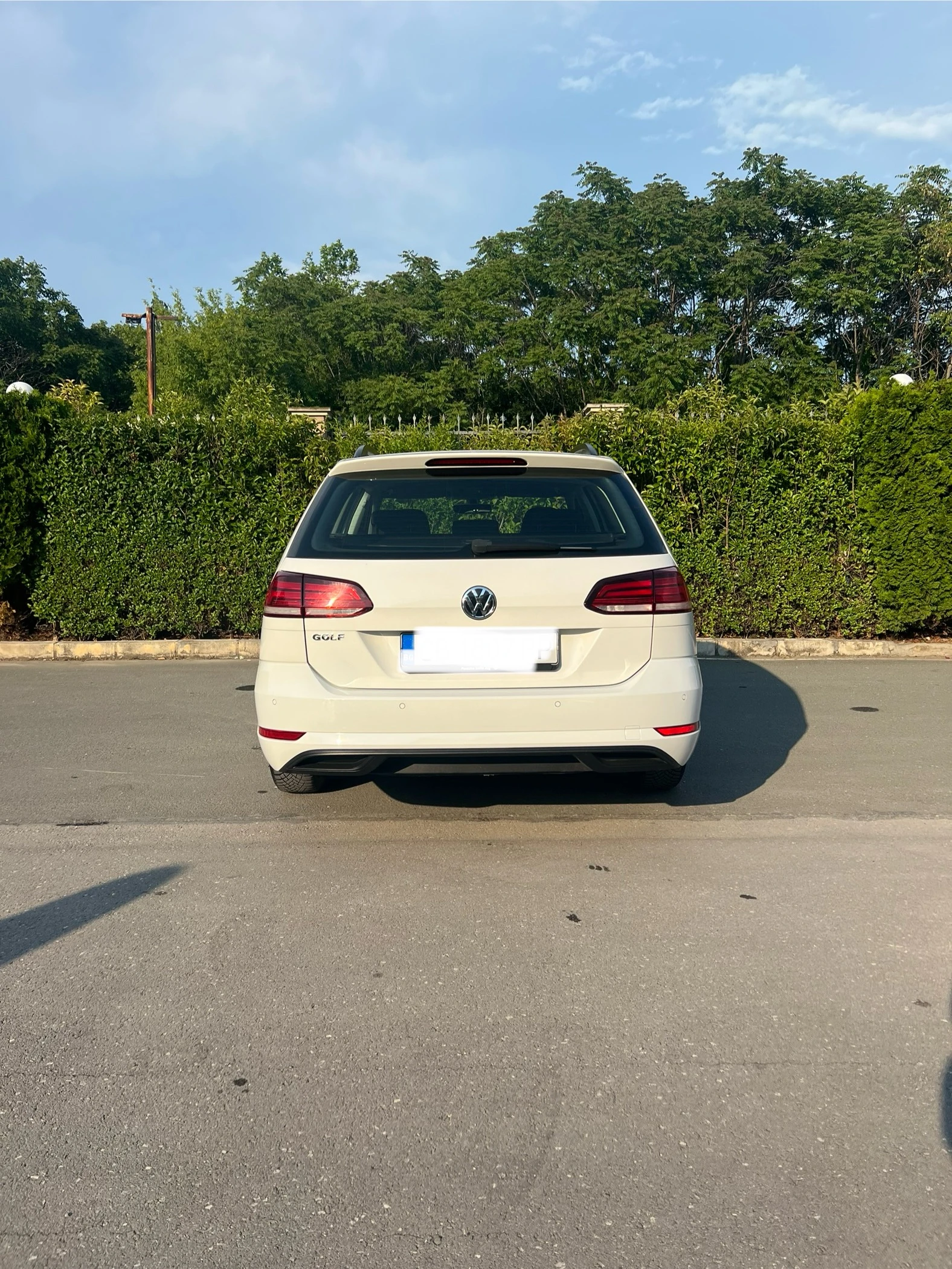 VW Golf Variant 1.6 TDI, Първи собственик - изображение 3