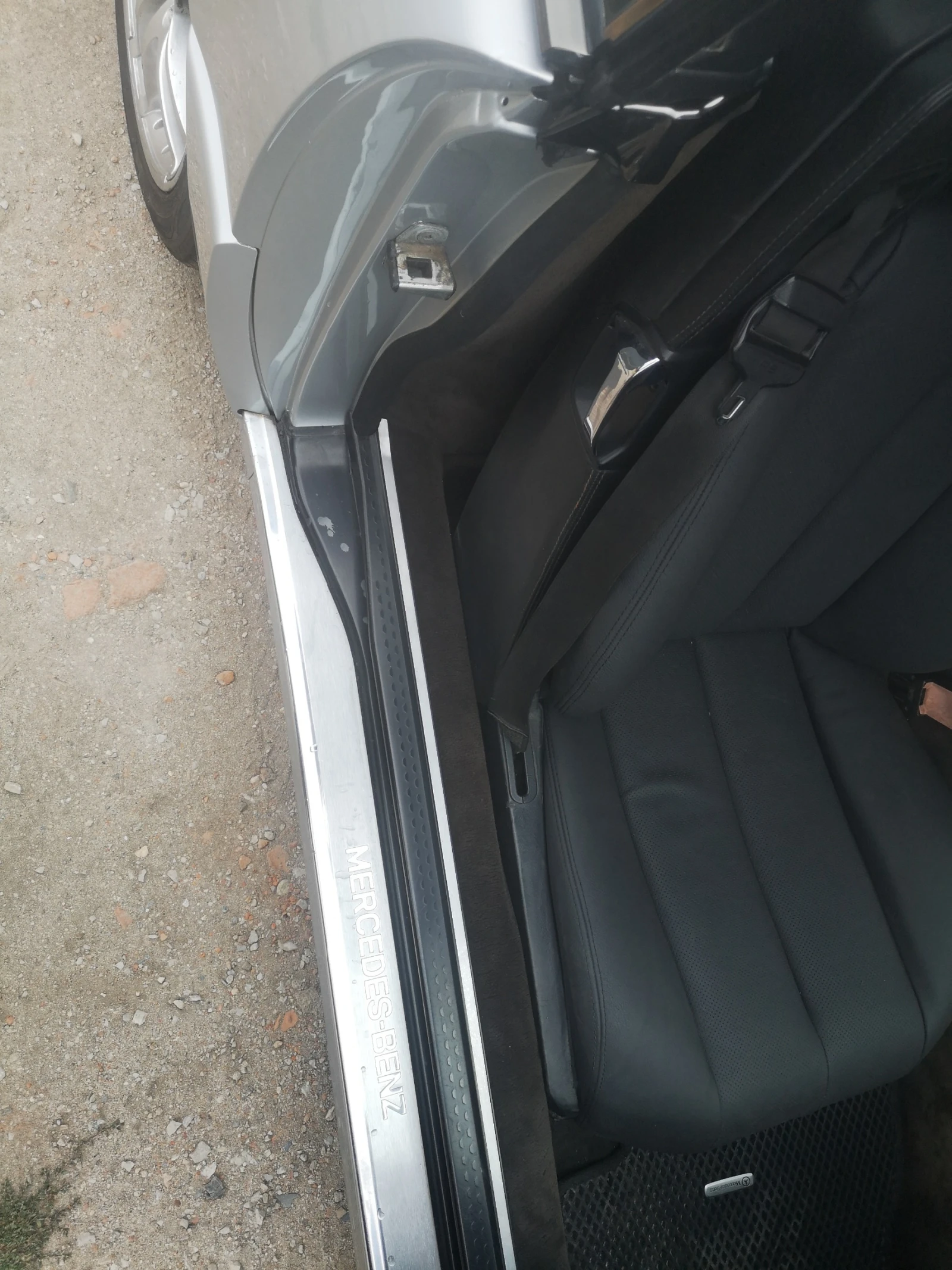 Mercedes-Benz SL 300 - изображение 7