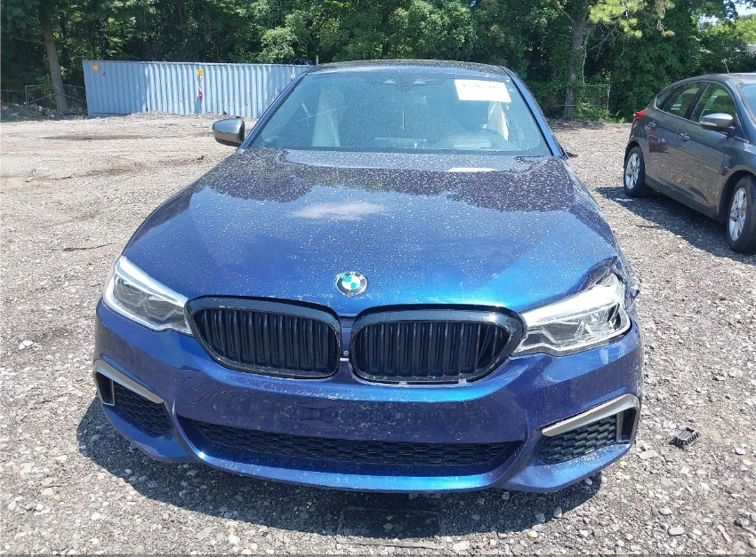 BMW 550 M550I XDRIVE - изображение 2
