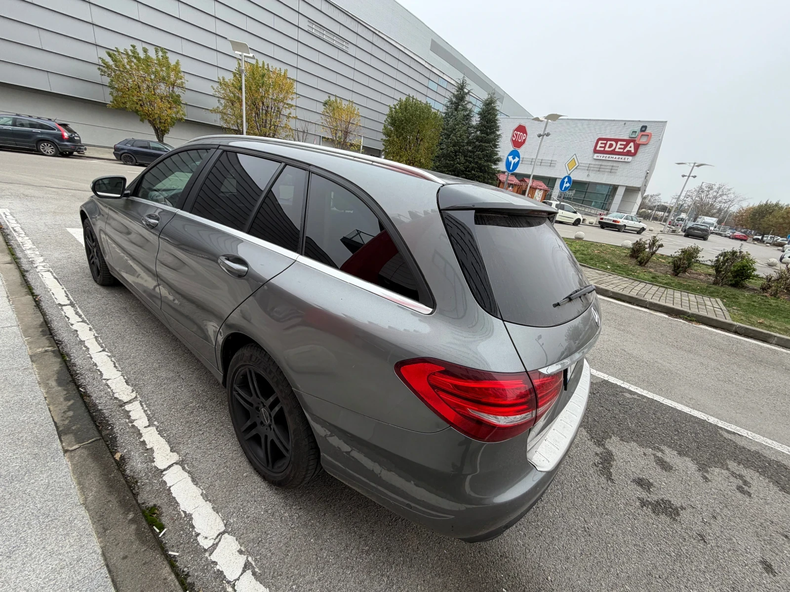 Mercedes-Benz C 220 AMG* Кожа* LED* Inteligent - изображение 7