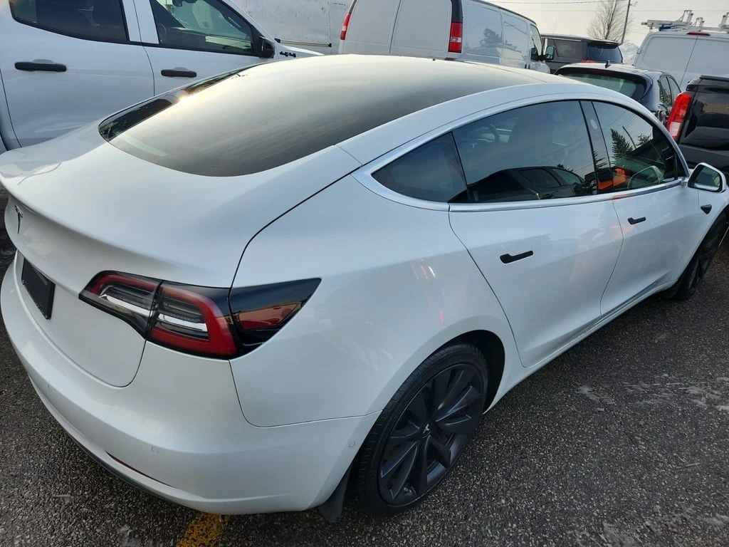 Tesla Model 3 * STANDARD RANGE PLUS * CARFAX * ���� �� �� | Mobile.bg � ����������� 3