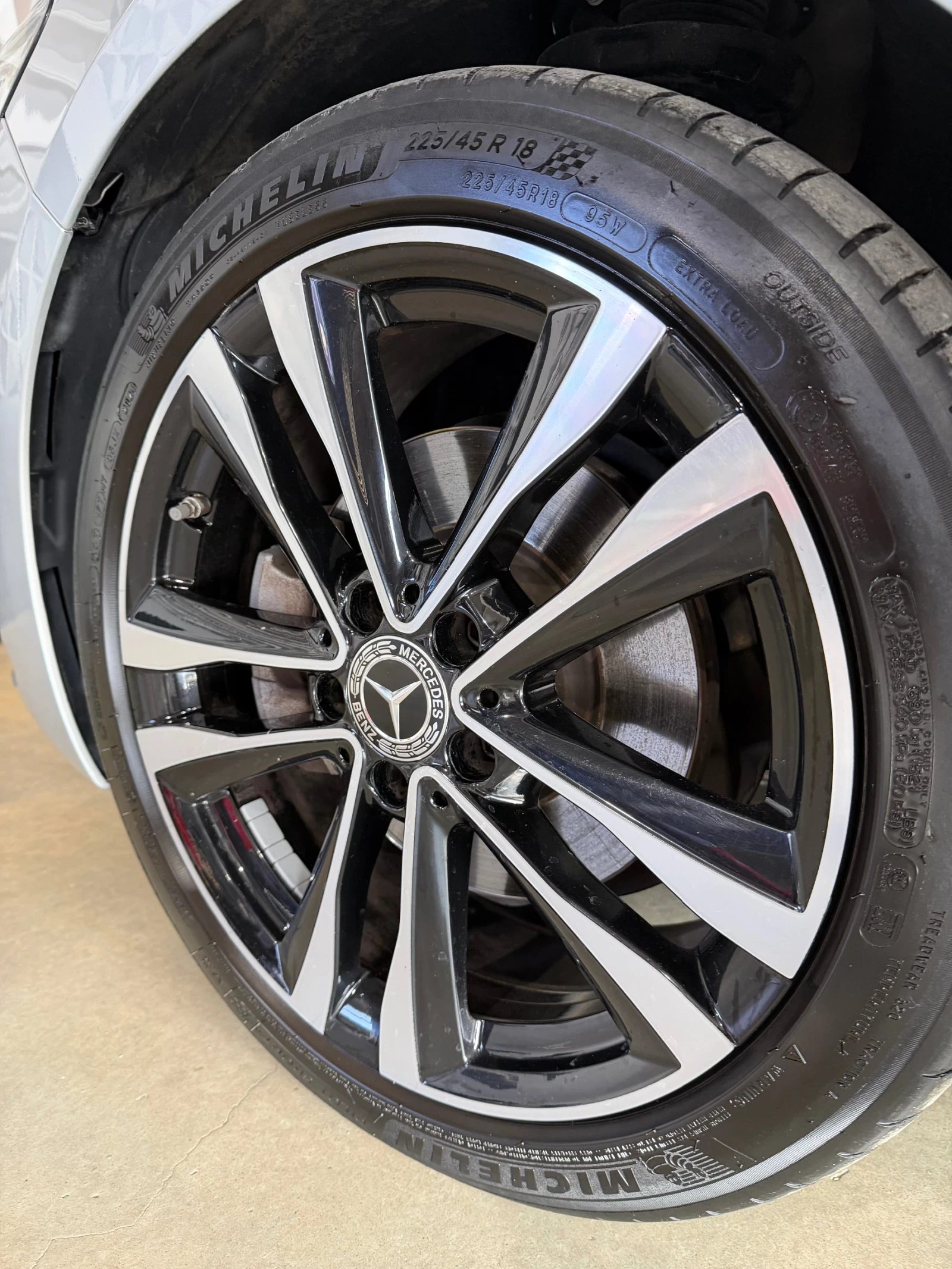 Mercedes-Benz B 200 d * Камера * , снимка 14 - Автомобили и джипове - 53830239