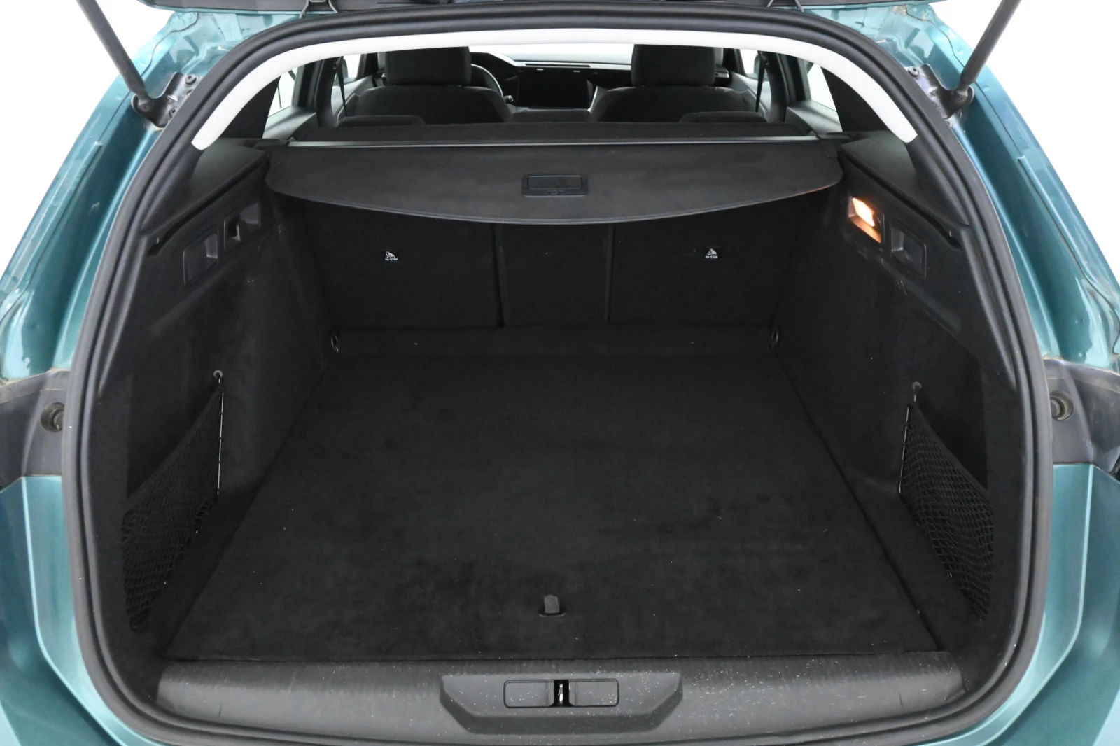 Peugeot 308  1.5 BlueHDI - 130 �.�.  | Mobile.bg � ����������� 10