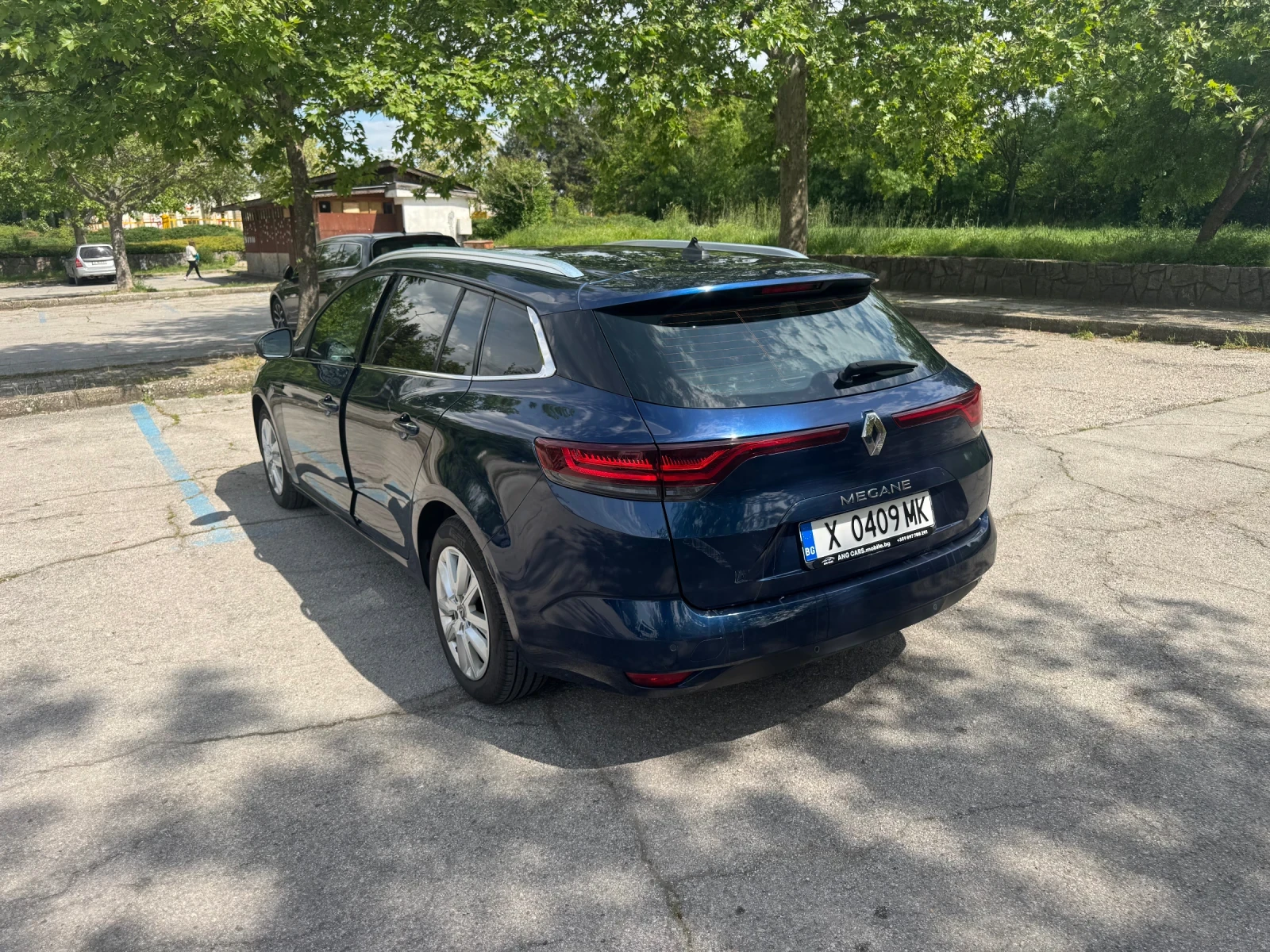 Renault Megane 1.5 DCI, снимка 4 - Автомобили и джипове - 54611081
