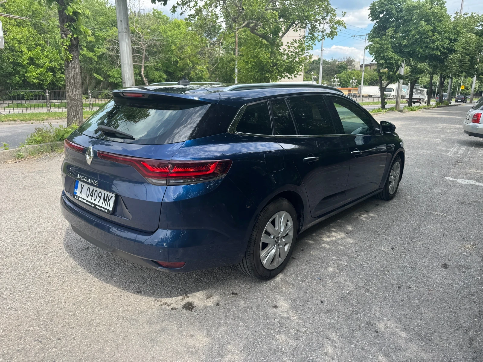 Renault Megane 1.5 DCI, снимка 6 - Автомобили и джипове - 54611081