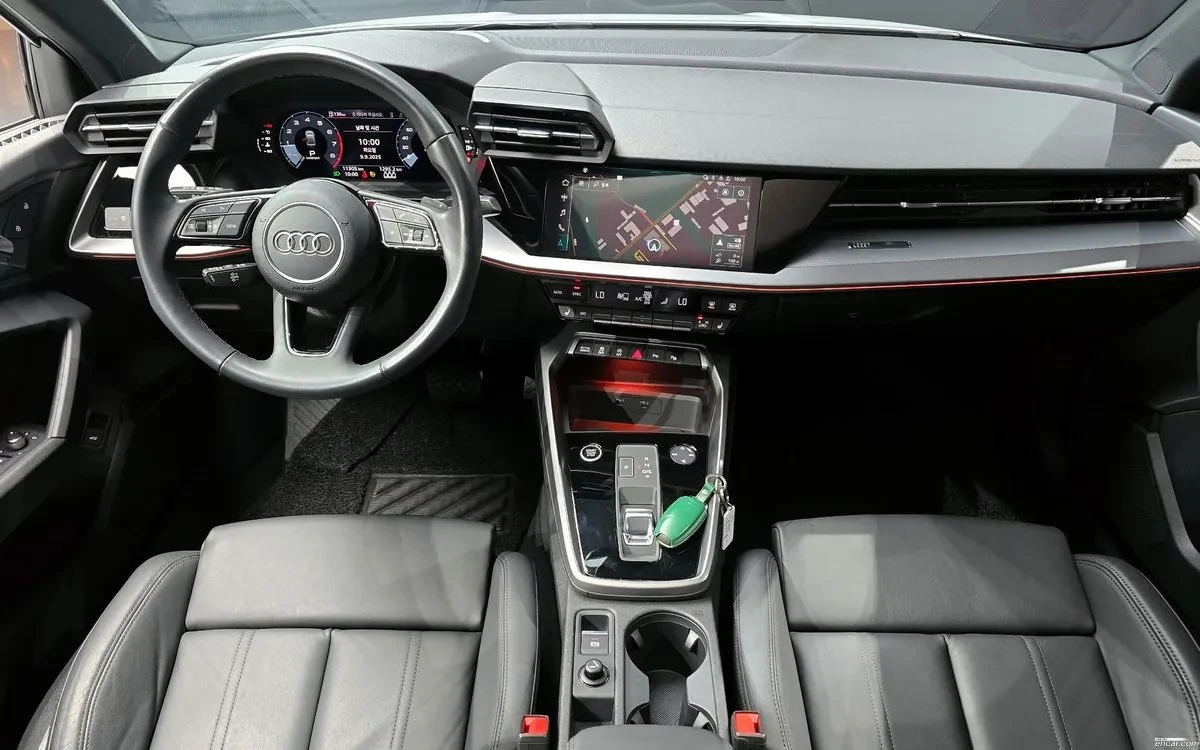 Audi A3 40 TFSI Premium, снимка 6 - Автомобили и джипове - 54740836