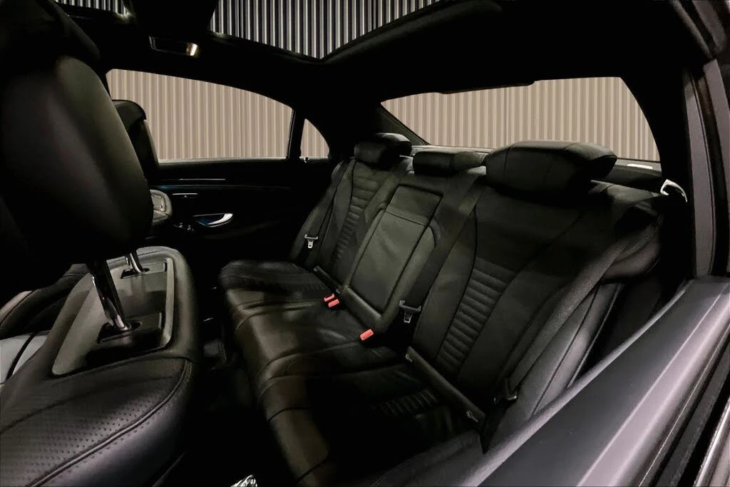 Mercedes-Benz S 560 4MATIC* AMG* BURMESTER* DISTRONIC* HEAD-UP* ОБДУХ, снимка 15 - Автомобили и джипове - 55001106