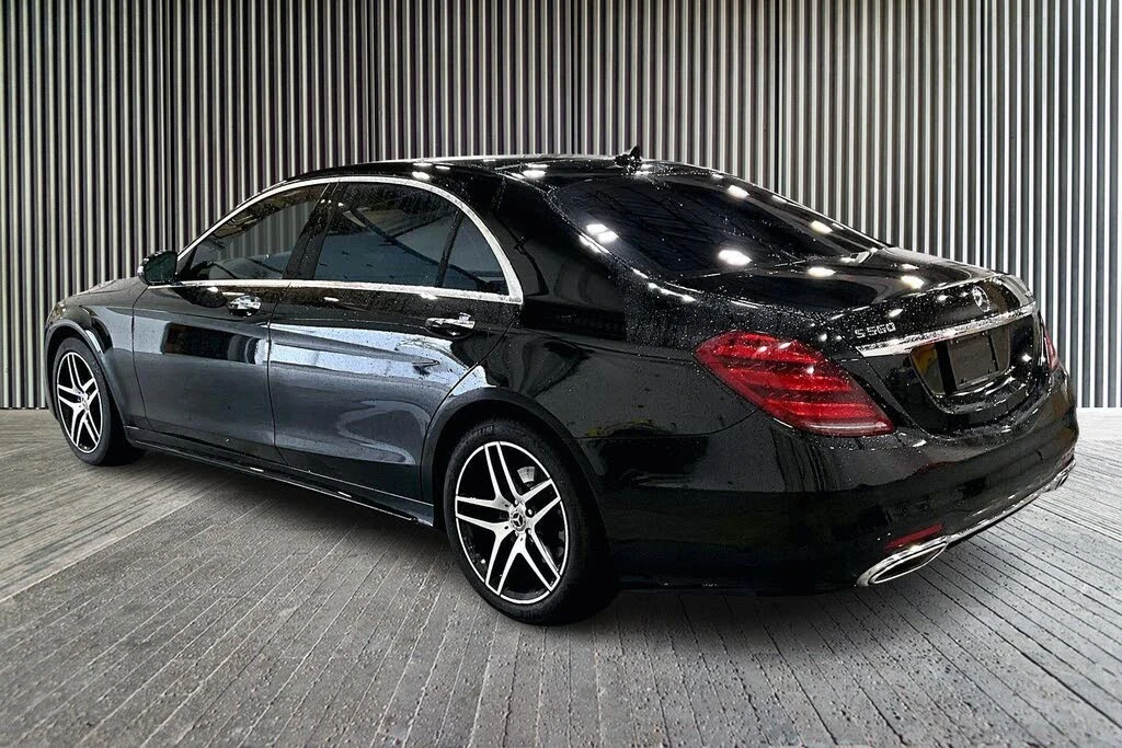 Mercedes-Benz S 560 4MATIC* AMG* BURMESTER* DISTRONIC* HEAD-UP* ОБДУХ, снимка 6 - Автомобили и джипове - 55001106