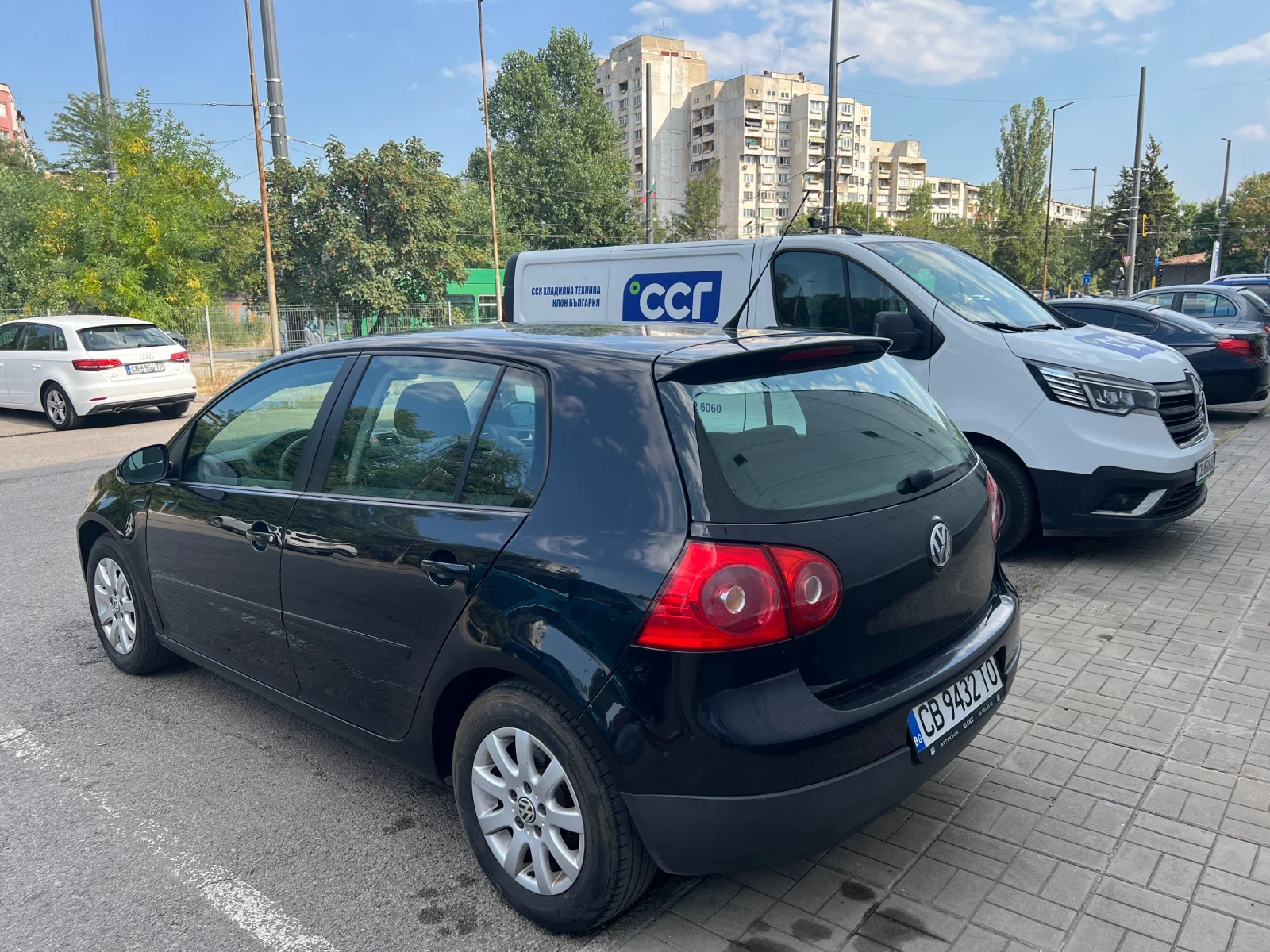 VW Golf, снимка 2 - Автомобили и джипове - 56275431