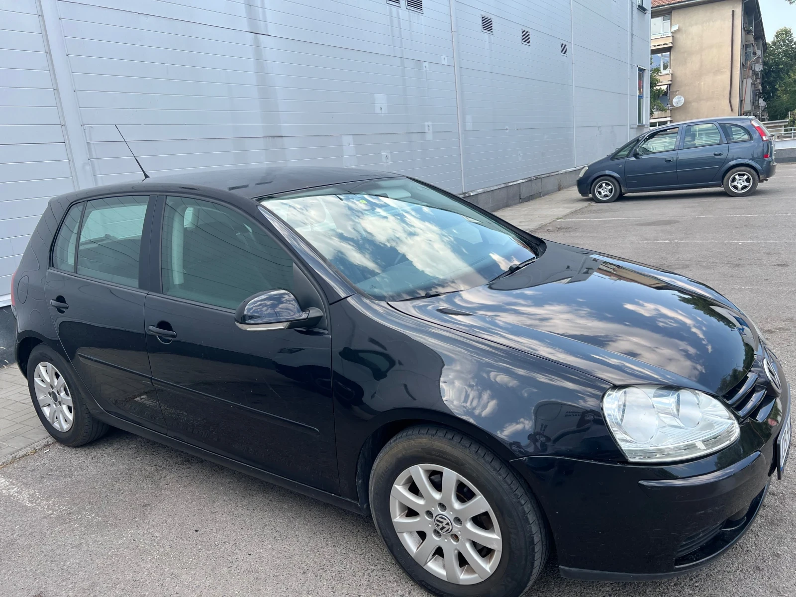 VW Golf, снимка 4 - Автомобили и джипове - 56275431