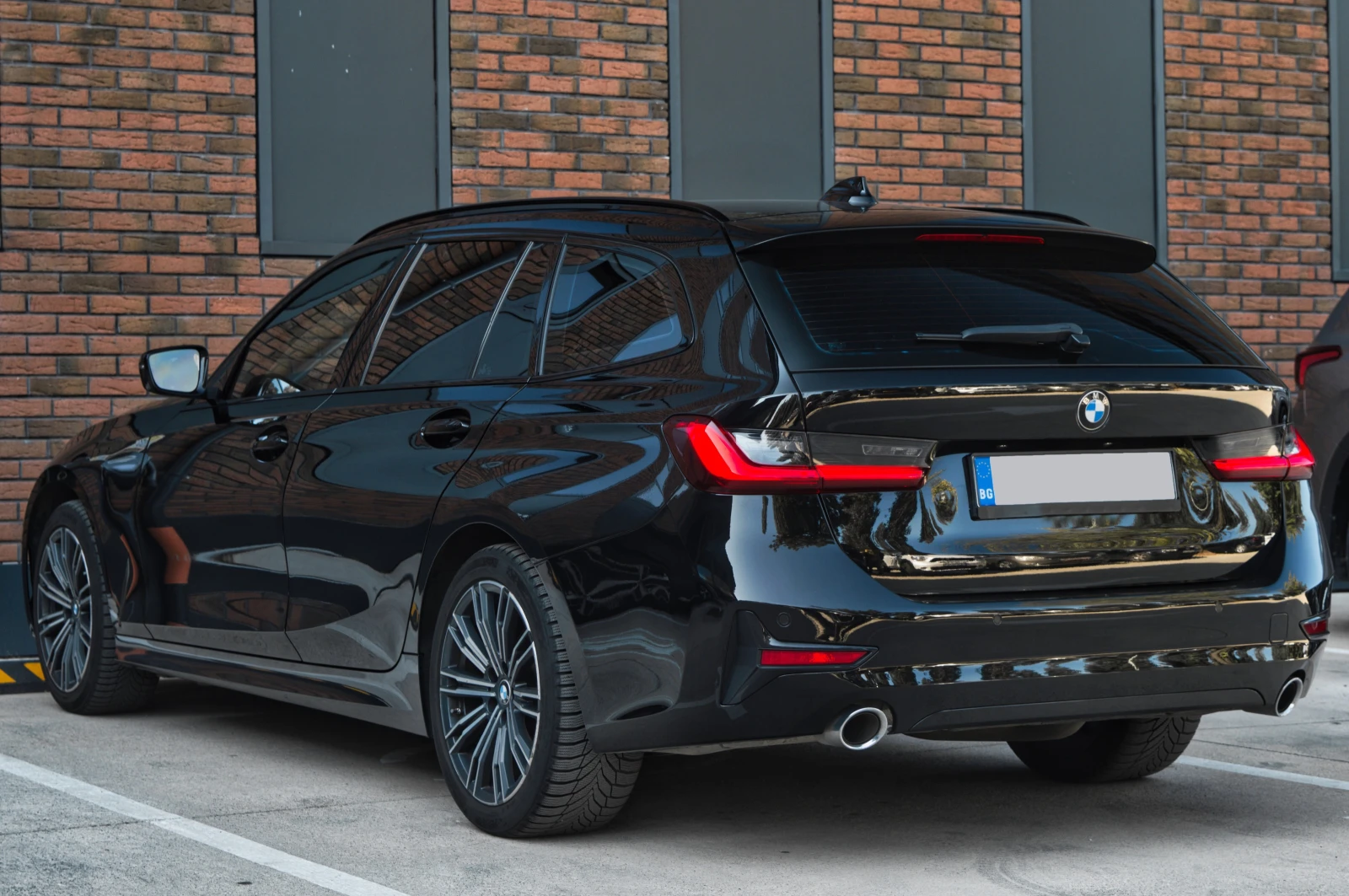 BMW 320 d TUV, снимка 7 - Автомобили и джипове - 55529636