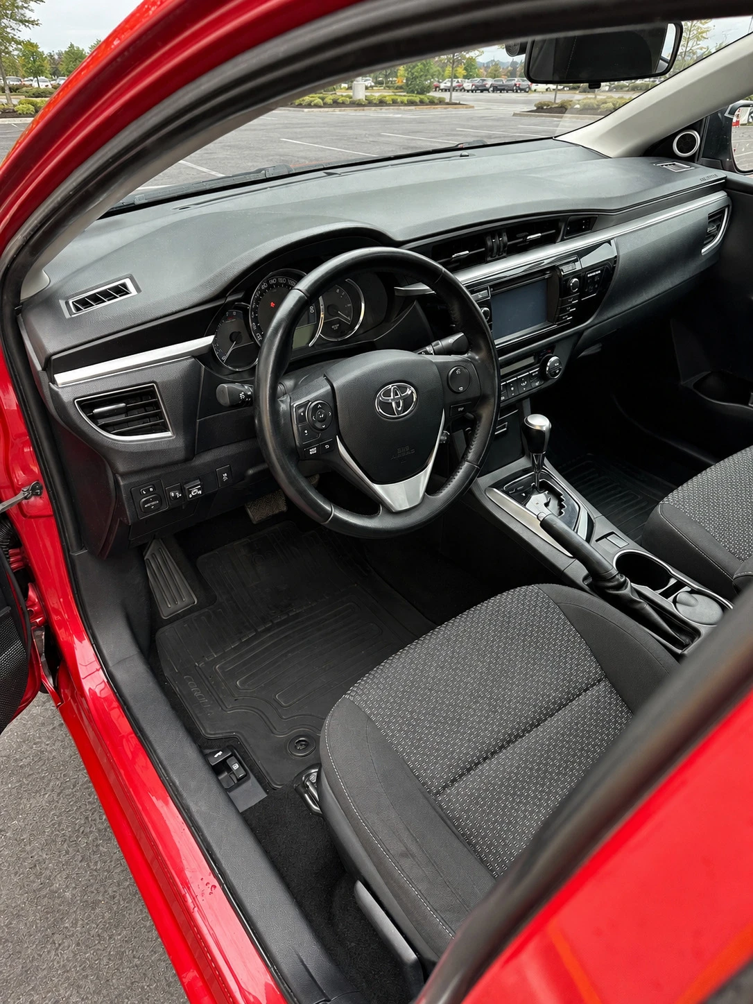 Toyota Corolla 1.6 газ, снимка 6 - Автомобили и джипове - 55563838