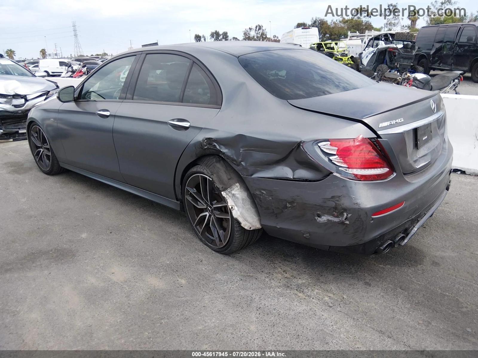 Mercedes-Benz E 53 AMG Burmester* Обдухване* Масаж* Carbon* Цена до БГ, снимка 6 - Автомобили и джипове - 55777019