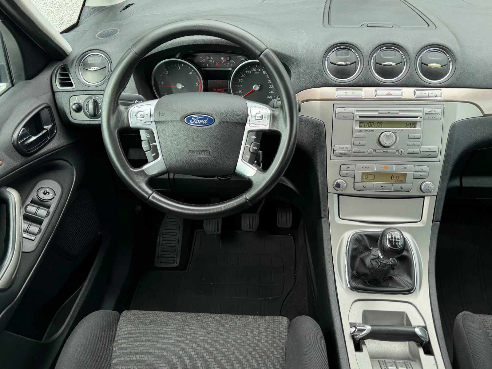 Ford S-Max 2.0TDCi 140кс * Климатроник* , снимка 10 - Автомобили и джипове - 55873059