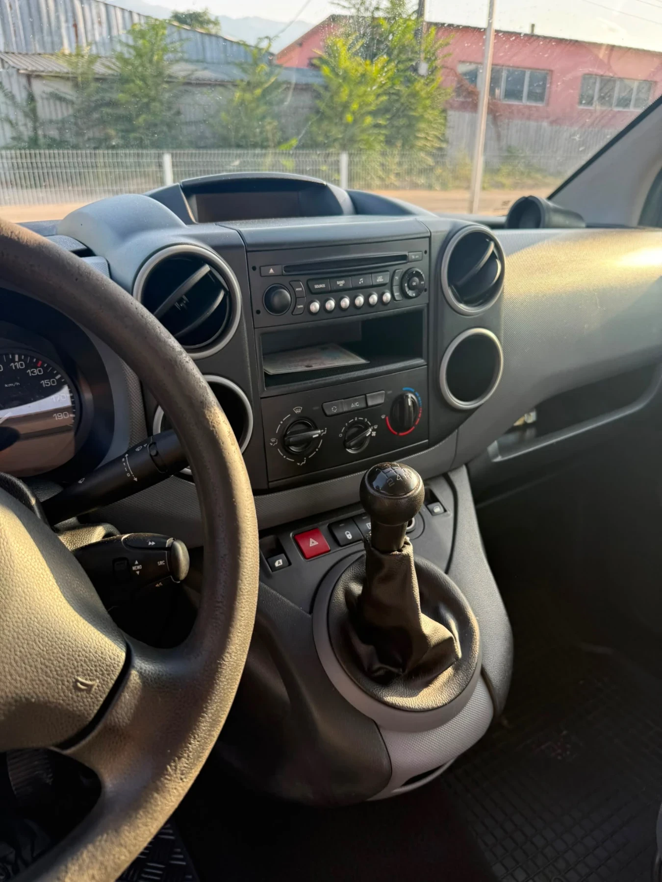 Citroen Berlingo Citroen Berlingo 1.6, снимка 3 - Автомобили и джипове - 56057186