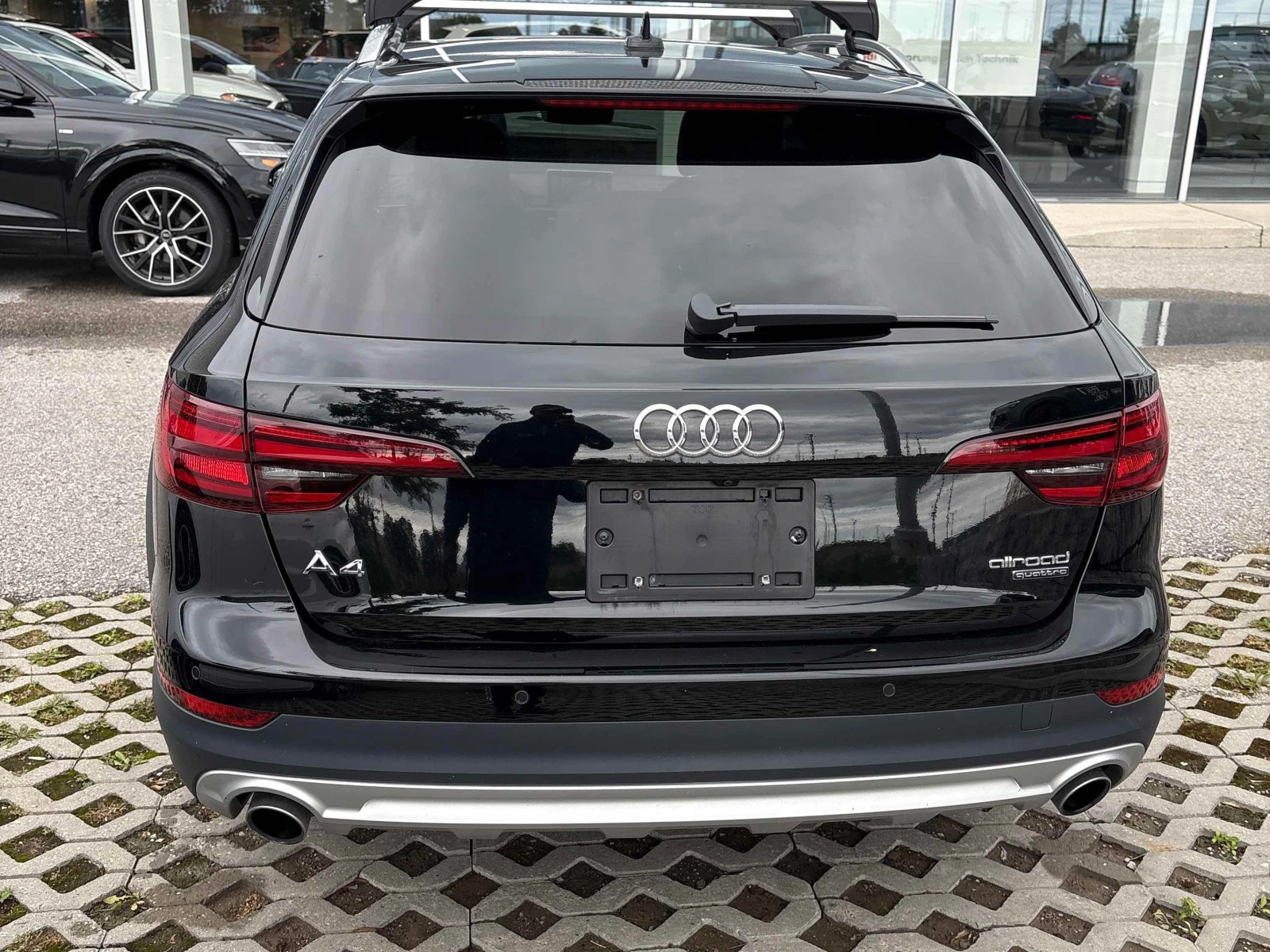 Audi A4 Allroad Progressiv / Led / Carfax / Автокредит , снимка 4 - Автомобили и джипове - 56149762