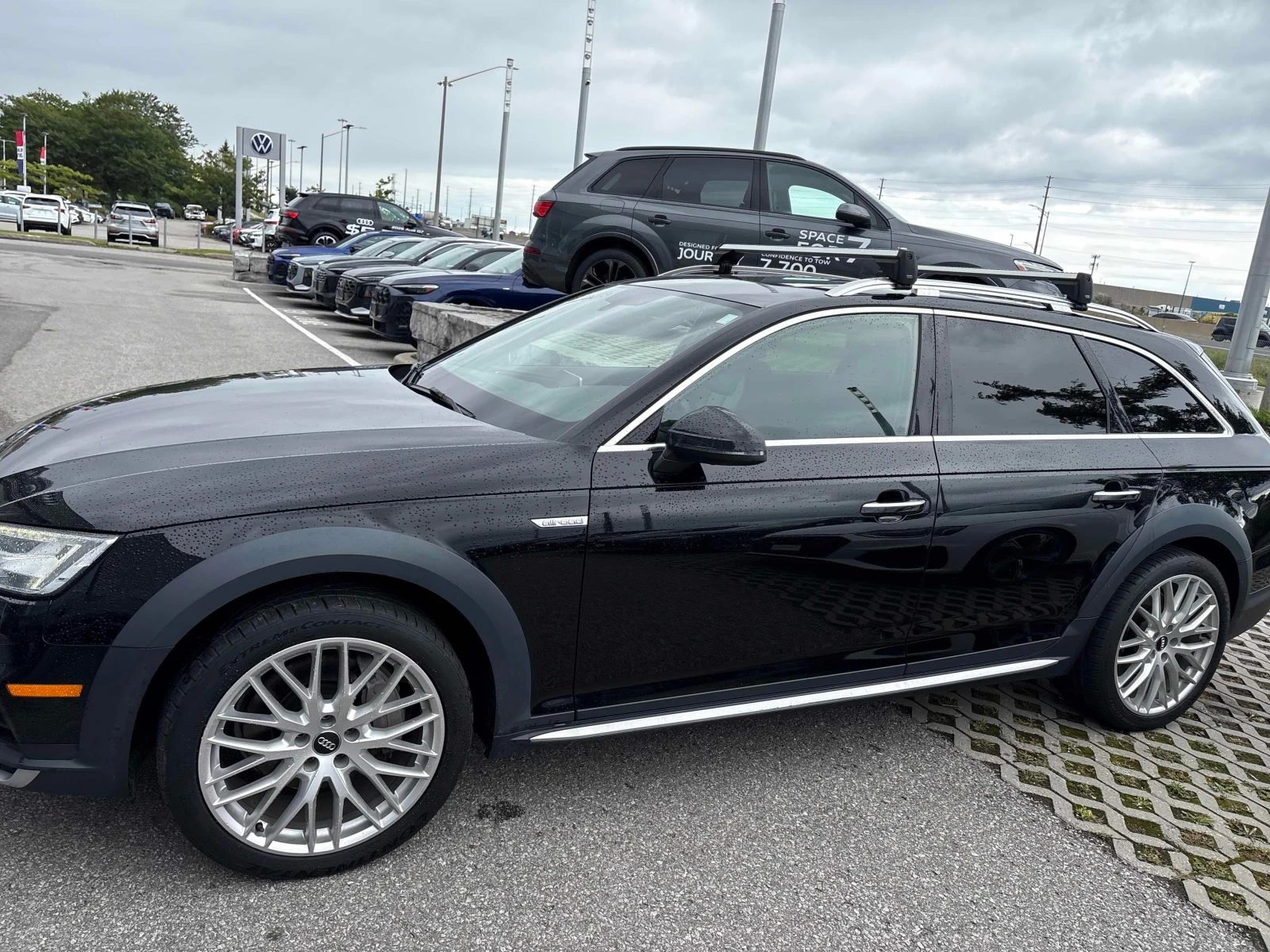 Audi A4 Allroad Progressiv / Led / Carfax / Автокредит , снимка 2 - Автомобили и джипове - 56149762